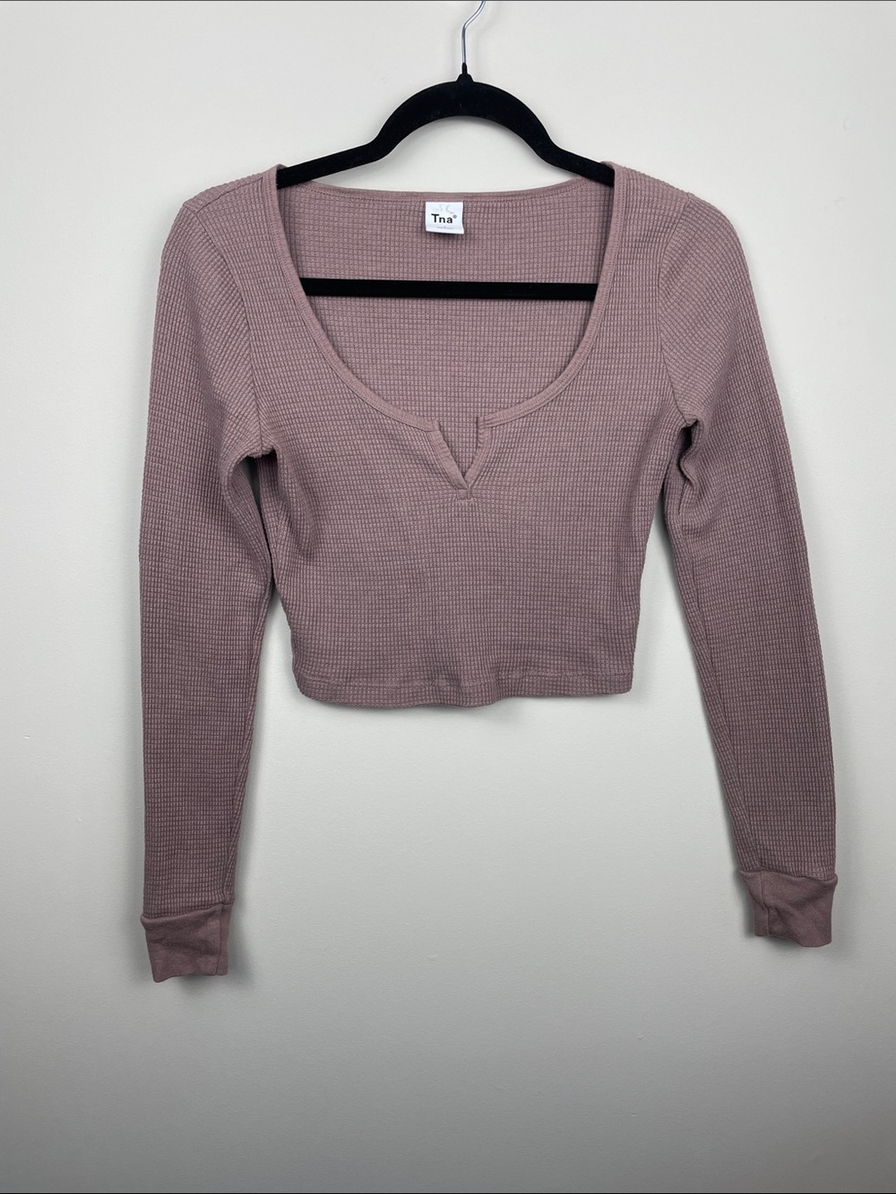 TNA Mauve Waffle-Knit Long Sleeve Crop Top